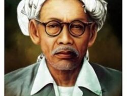 Biografi Singkat KH Bisri Sansyuri