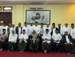 PBNU Islah di Lirboyo, KH Miftachul Akhyar dan Gus Yahya Sepakat Gelar Muktamar Bersama