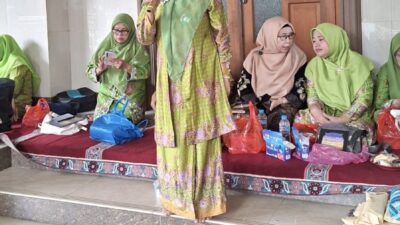 Peringati Isra Mikraj; PC Muslimat NU Jakarta Barat Adakan Pengajian